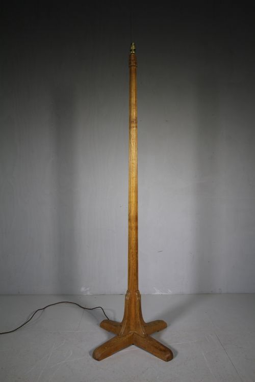 1930'S Oak Cotswold Scool Oak Standard Lamp.
