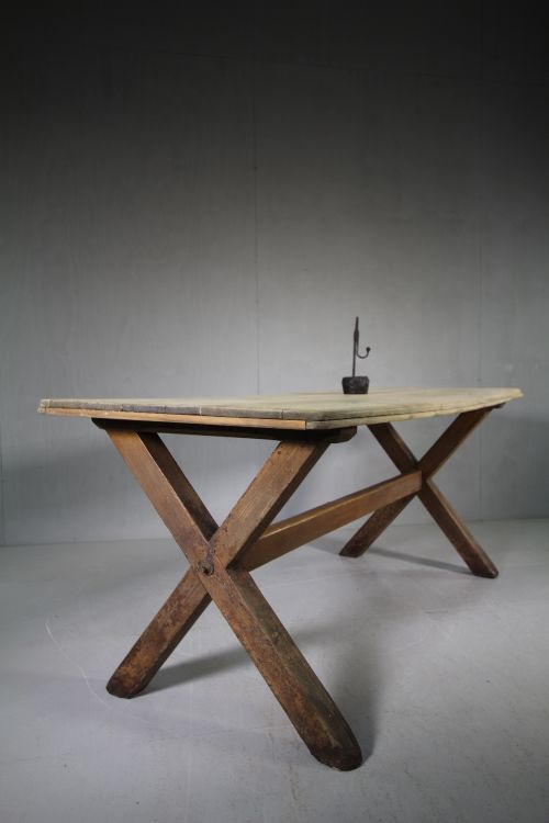 19th Century Welsh Antique Tavern Dining Table.