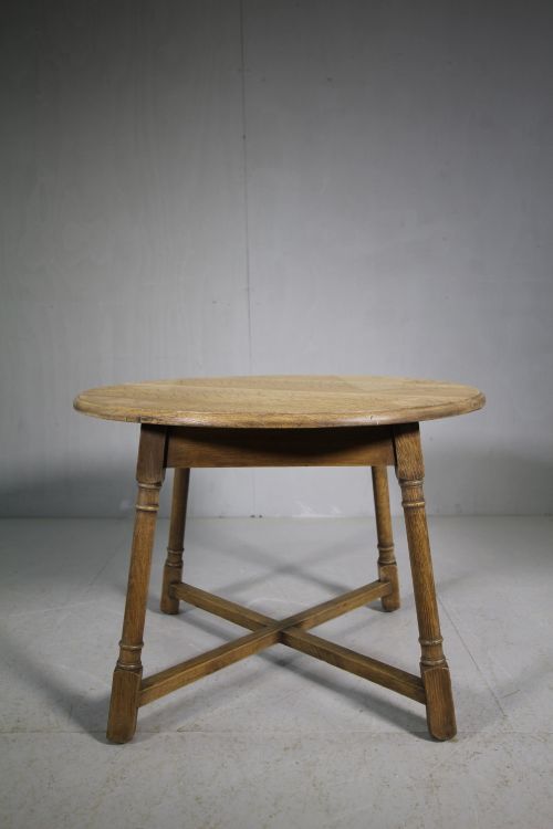 1930'S Heals Tilden Range Oak Low Side Table.