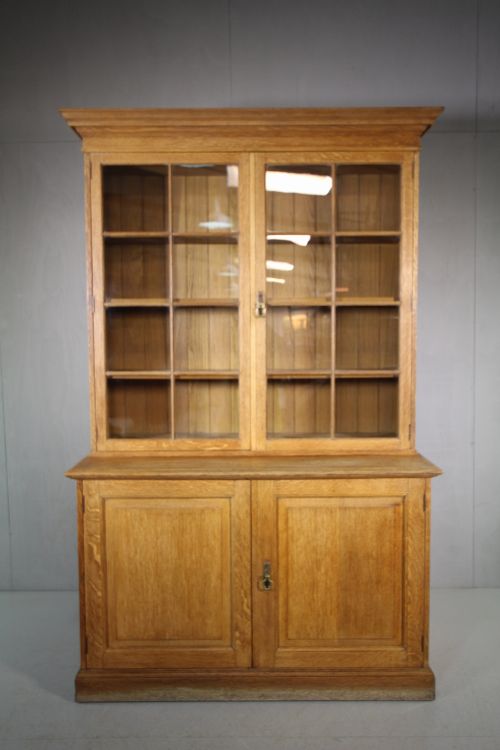 19th Century Quality Antique Oak Bookcase by Gillows.