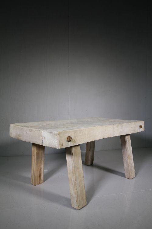 English 19th Century Antique Elm  Coffee Table