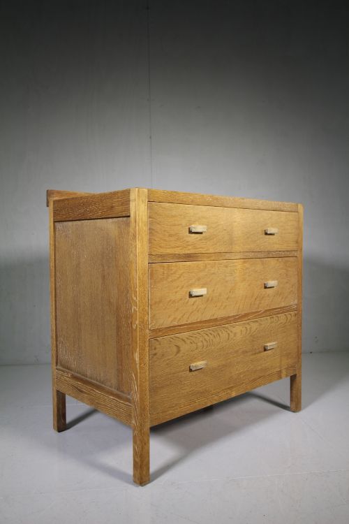 Heals of London 1930'S Oak Chest of Drawers - Labeled