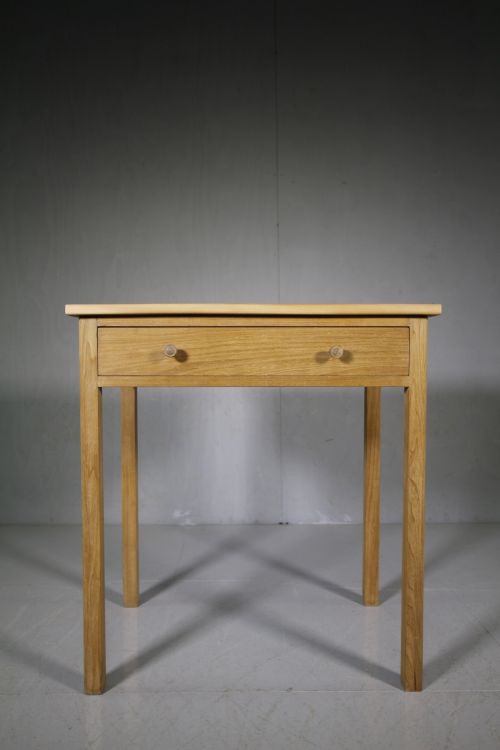 Simple Heals 1930'S Pine Side Table - Labeled
