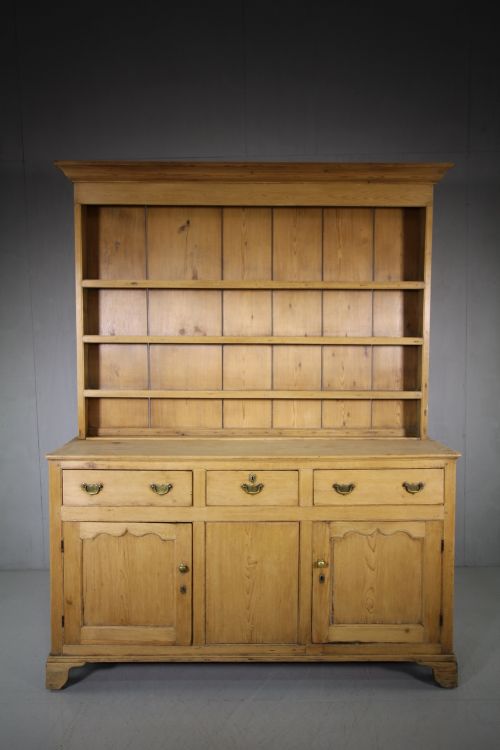 19th Century North Wales Antique Pine Dresser