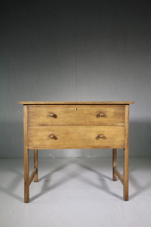 1930'S Heals Oak Chest of Drawers