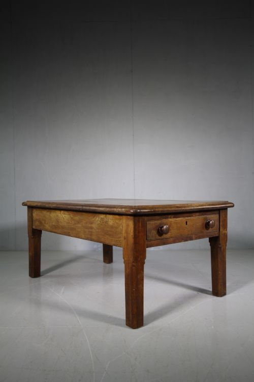 English Antique Oak Coffee Table- Fantastic Top