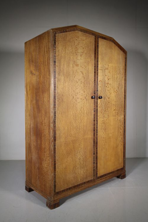 1920'S Quality Oak Heals Double Wardrobe
