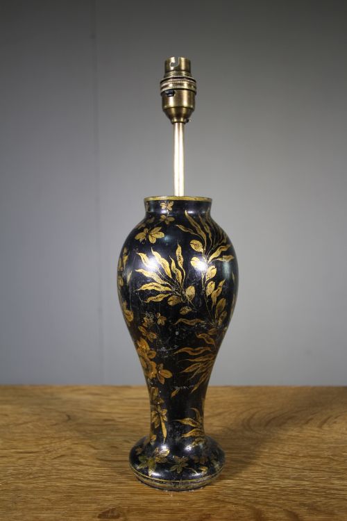English Edwardian Antique Floral Gilt Table Lamp