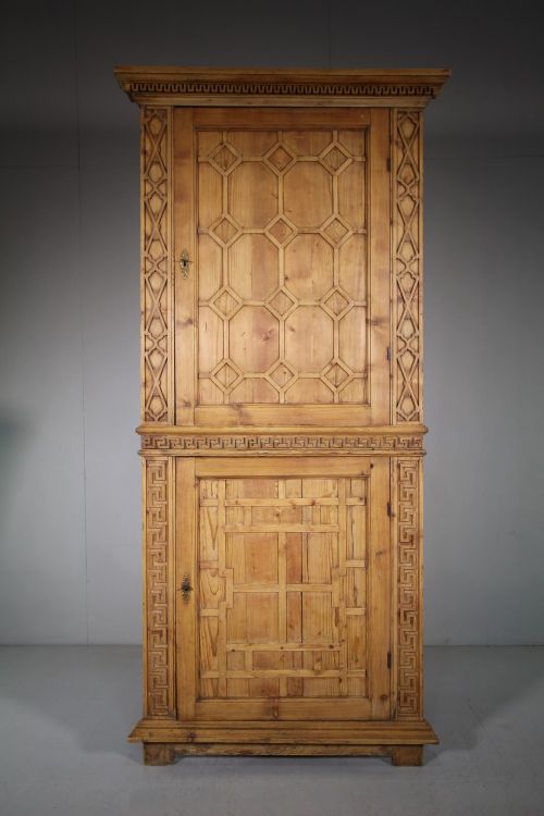 Fantastic Georgian Architectural Antique Pine Cupboard