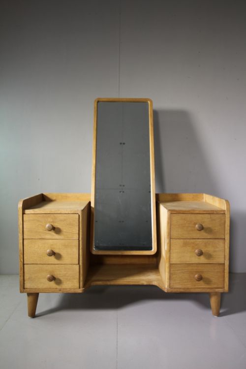 1930'S Gordon Russell Oak Dressing Chest -Labelled