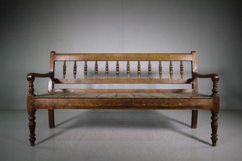 English 19th Century Antique Pine Seat in Paint