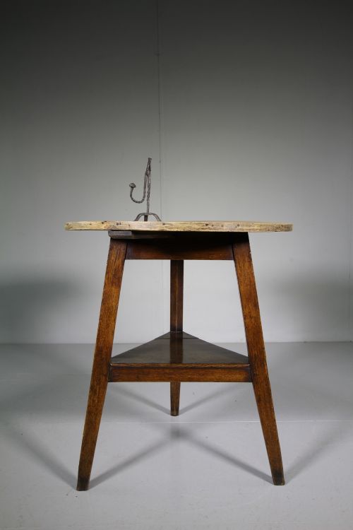 18th Century Antique Welsh Cricket Table