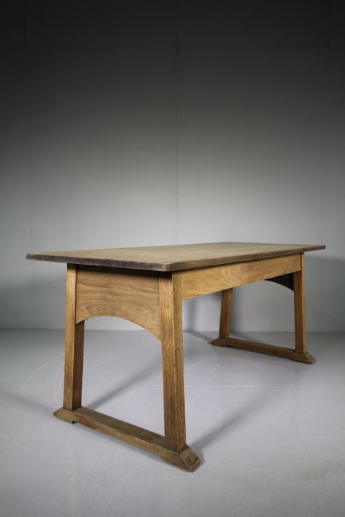 Heals Antique Oak Letchworth Dining Table.