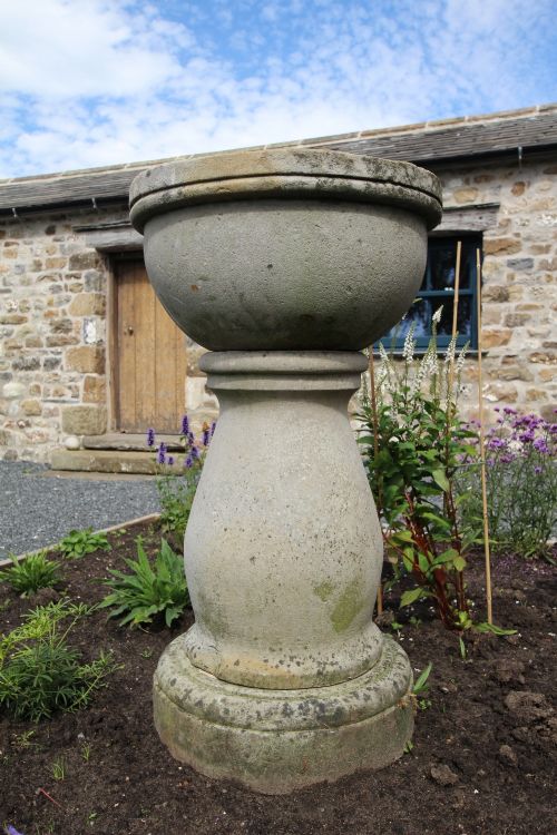 Superb 19th Century Antique Sandstone Bird Bath