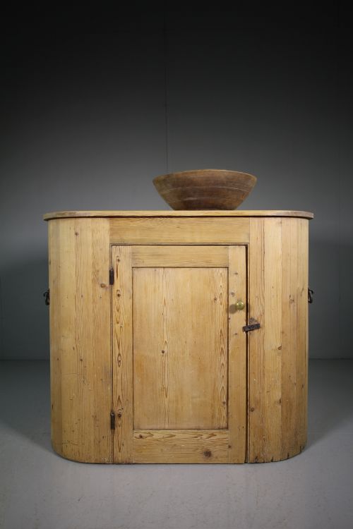 Regency Antique Kichen Cupboard Huffer.