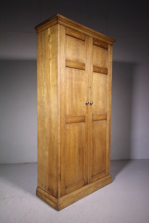 English Edwardian Antique Oak Cupboard