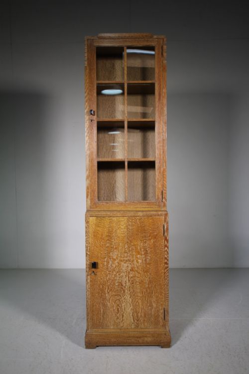 1920'S Heals of London Tall Narrow Oak Bookcase
