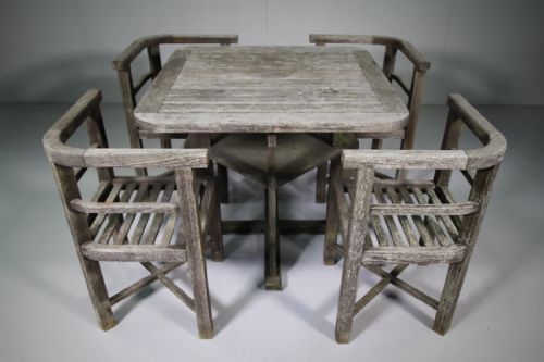 1930'S Heals Teak Garden Table & Chairs
