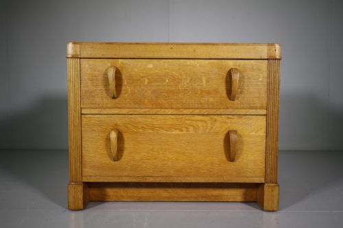 Heals 1940'S Oak Odeon Chest of Drawers