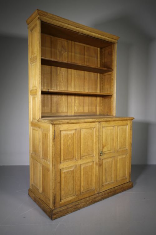 Antique Edwardian Oak Dresser 

