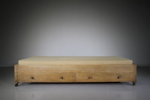 1920'S Heals of London Oak Upholstered Daybed
