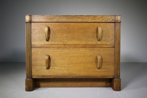 1930'S Heals Odeon Style Oak Chest of Drawers