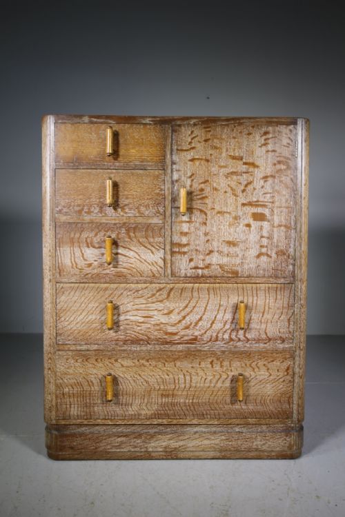 Quality 1930'S Oak Compactum Chest of Drawers