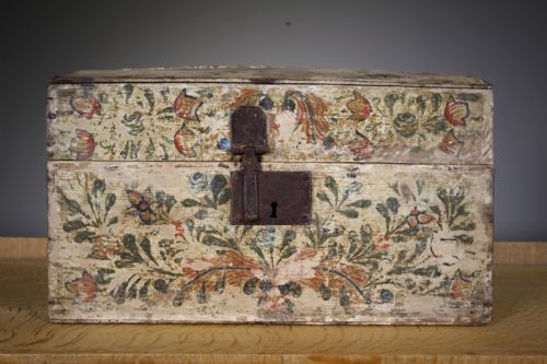 Beautiful 18th Century Antique Painted Pine Trunk