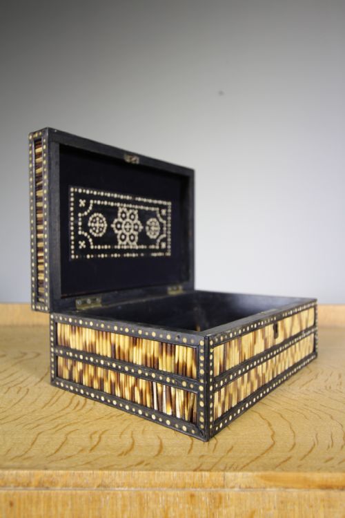 19th Century Antique Quill Box
