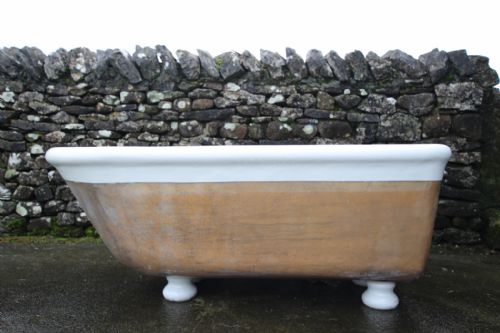 Rare 19th Century English Antique Eartheware Bath
