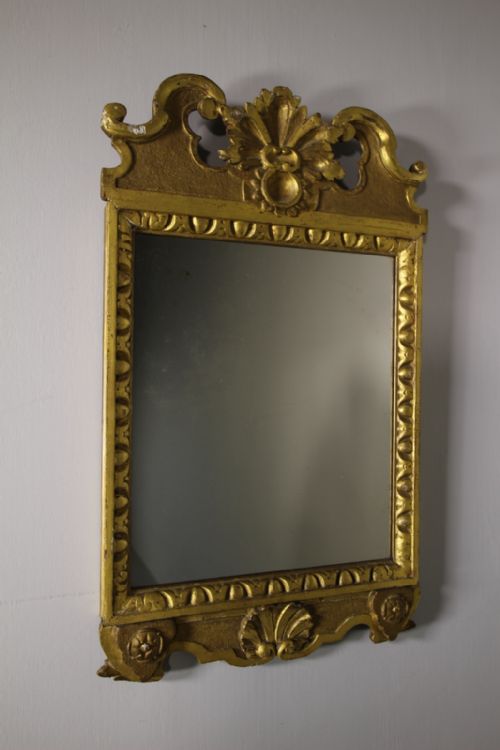 English Georgian Antique Gilt Mirror

