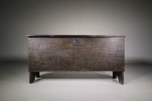 Early 17th Century Antique Six Plank Oak Coffer