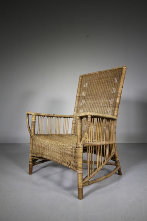Dryad Antique Armchair - Travellers Joy 1907