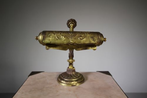 Quality Gilt Bronze Antique Desk Lamp