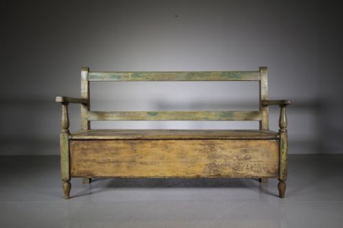 Early 19th Century Antique Original Painted Pine Box Seat Settle