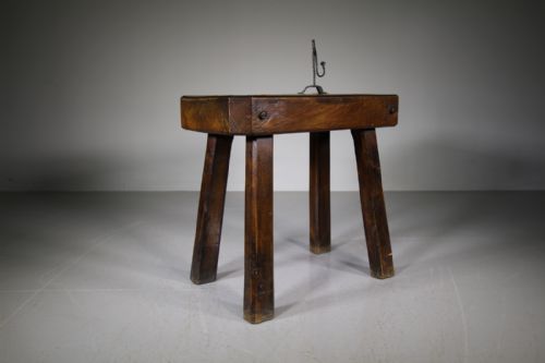 English 19th Century Antique Elm Chopping Table