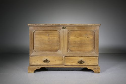 Georgian Antique Pine Mule Chest Box