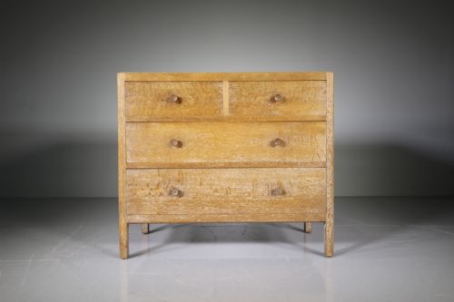 Superb Heals Antique Oak Chest of Drawers