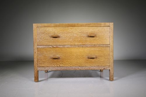Heals of London 1920’S Low Oak Chest of Drawers