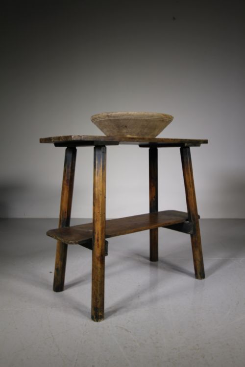 English 19th Century Antique Pine Dairy Table