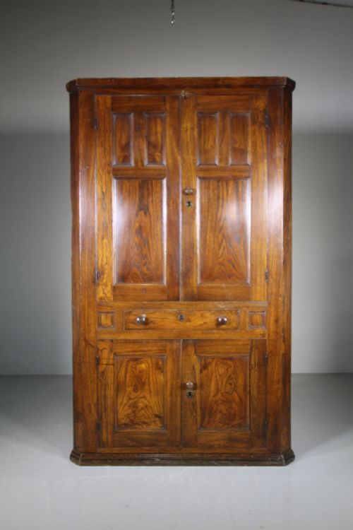 Beautiful 18th Century English Antique Elm Corner Cupboard