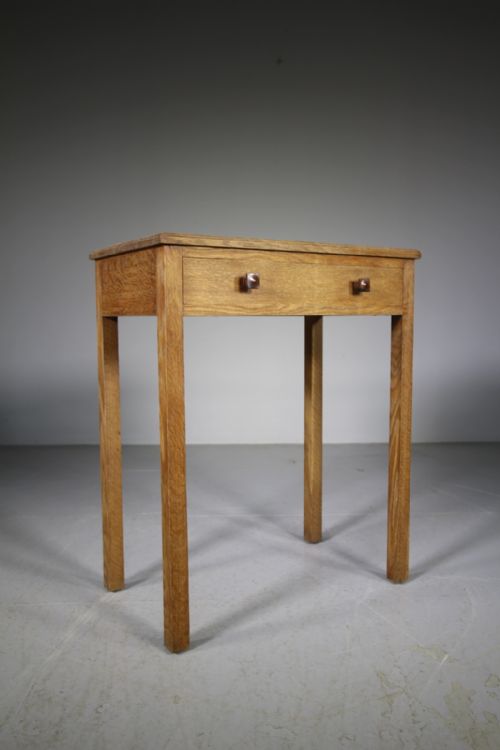 Beautiful Edwardian Antique Heals Oak Side Table
