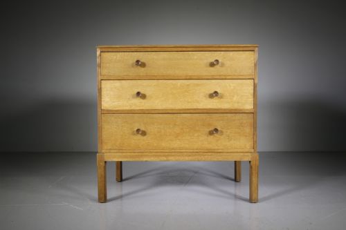 Heals of London 1930’S Oak Chest of Drawers