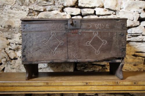 Small Early 17th Century Antique Oak Coffer – Dated 1613