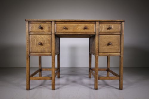 Heals of London 1920’S Oak Desk – Labelled