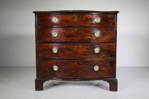 English 18th Century Antique Serpentine Fronted Chest of Drawers