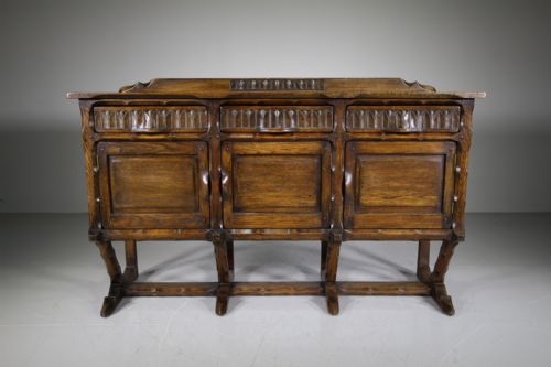 Cotswold School 1920’S Oak Dresser in the Manner of Romney Green