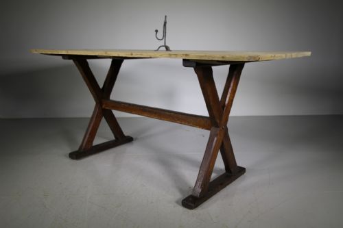 English 19th Century Antique Pine X Frame Tavern Table