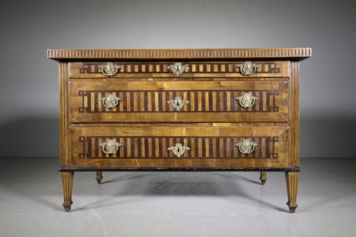 Wonderful 19th Century Antique Commode Chest of Drawers