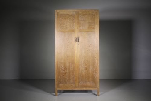 Heals of London 1920’S Oak Wardrobe